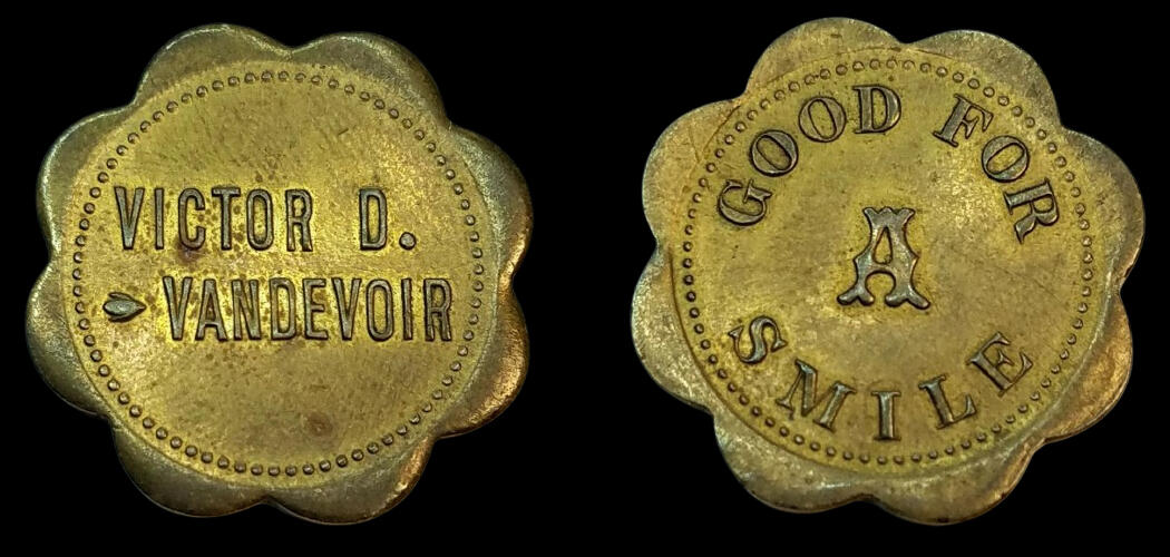 Victor D. Vandevoir - Smile Token Brass | Scalloped(8) Vacketta #: Unlisted
